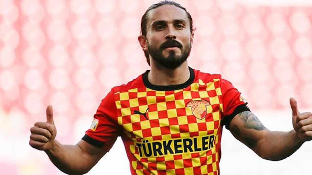 Süper Lig'de tüm maçlarda oynayan tek futbolcu Halil Akbunar