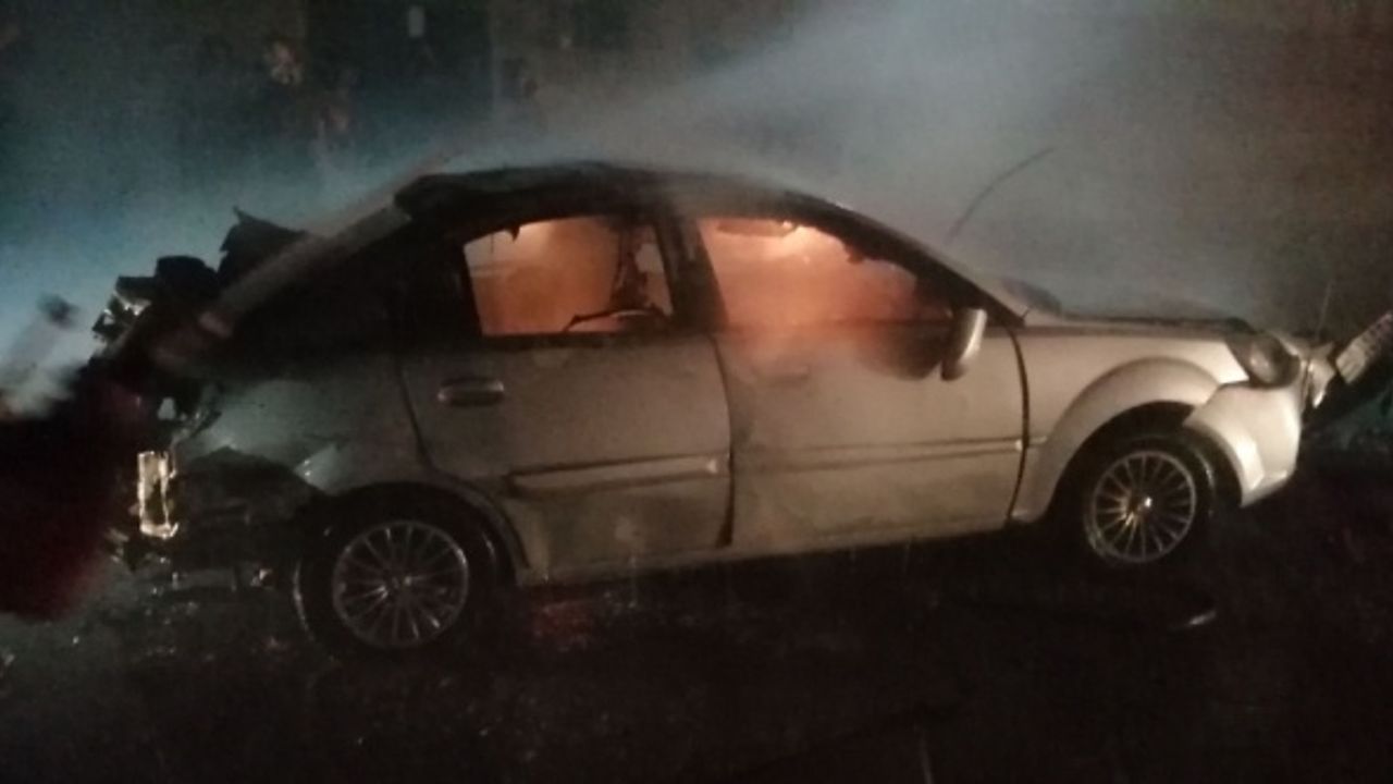 Suriye'nin Cerablus ilçesinde eş zamanlı bombalı terör saldırılarında 2 kişi yaralandı
