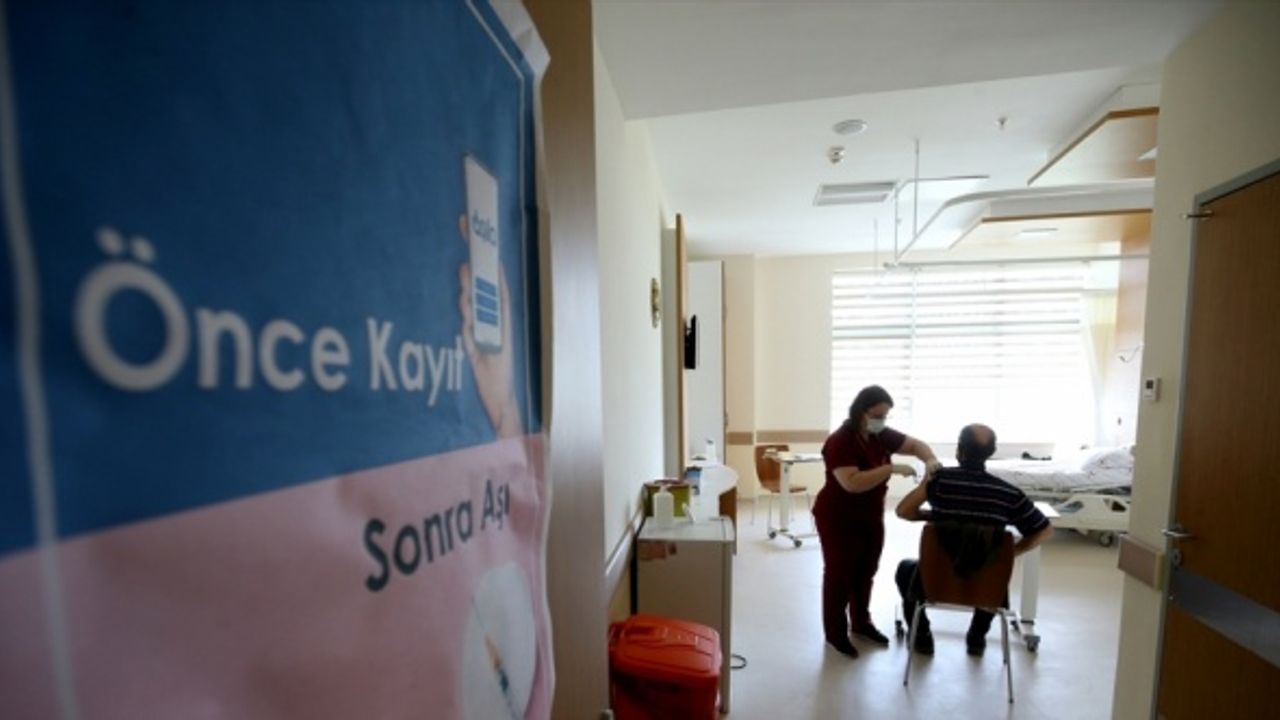 Trakya'da 'tam kapanma' sürecinde aşılama çalışmaları sürüyor