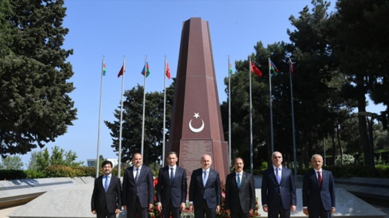 Bakan Karaismailoğlu, Karabağ'ın imarında Azerbaycan'la birlikte çalışacaklarını söyledi