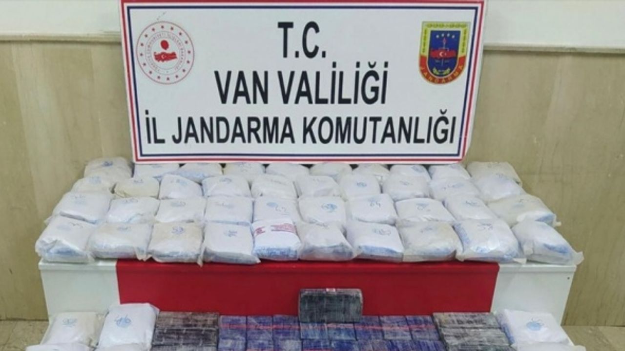 Van'ın İran sınırında 83 kilogram eroin ele geçirildi