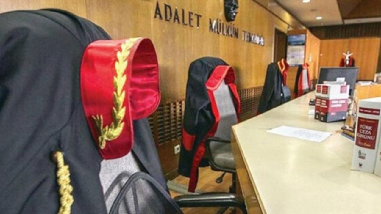 Ankara 9. Ağır Ceza Mahkemesi üyesi hakime evinde ölü bulundu.