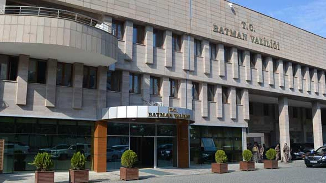 Batman'da 7 kişi memuriyetten çıkarıldı! 3 milyon TL'lik maaş yolsuzluğu...