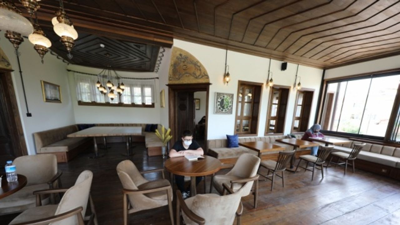 Bursa'da restore edilen 2 asırlık bina gençlik merkezi olarak hizmet verecek