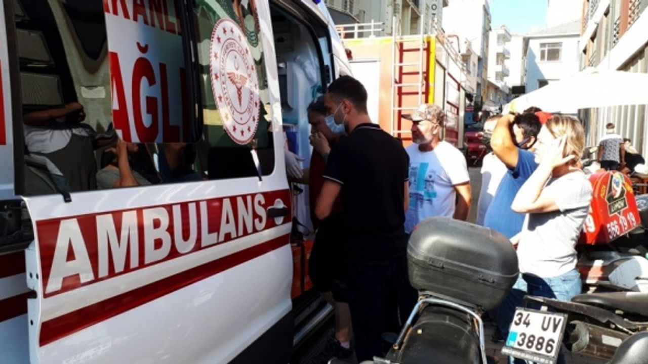 Çanakkale'de bir büfede çıkan yangında 2 kişi yaralandı