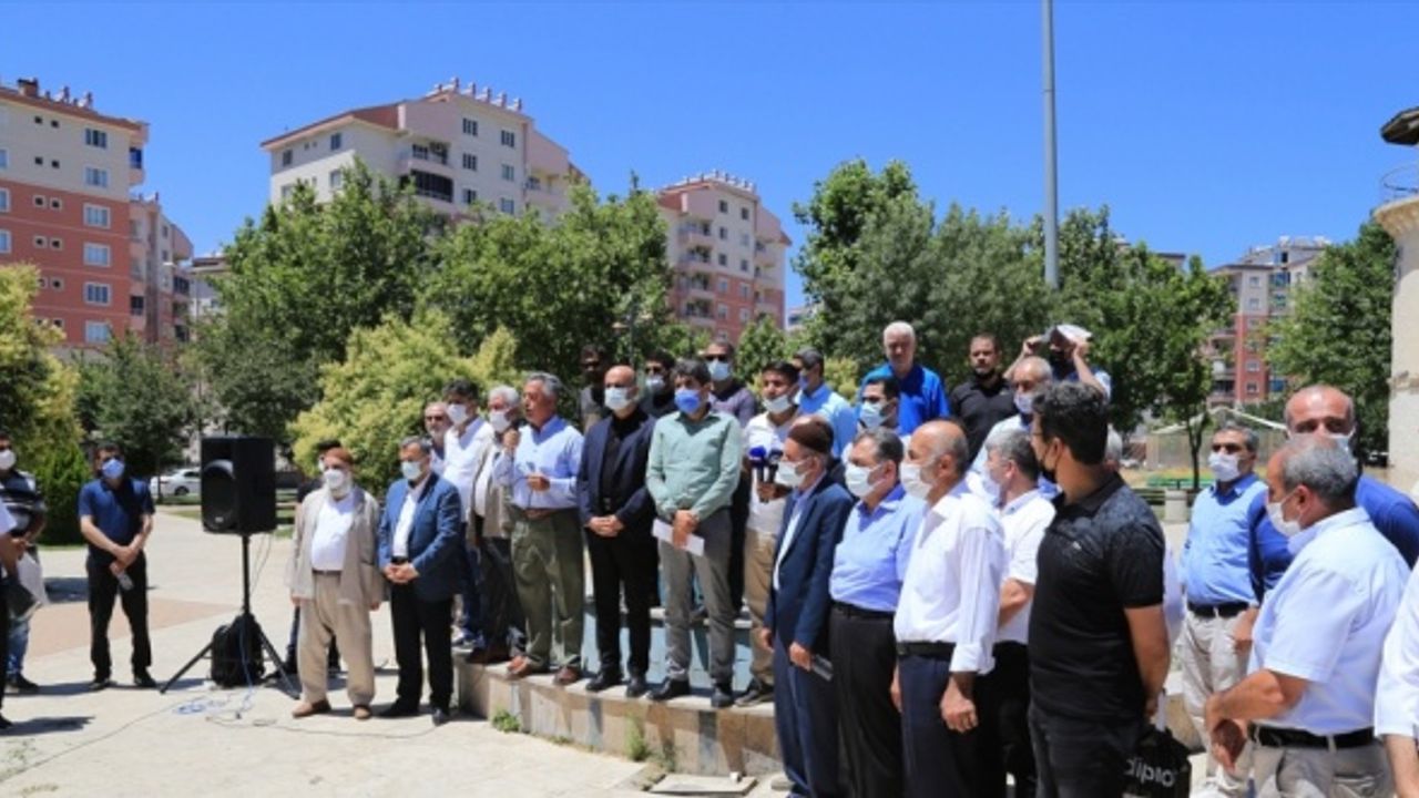 Diyarbakır, Batman ve Bingöl'de Mısır'da darbe karşıtı 12 kişinin idam kararına tepki gösterildi