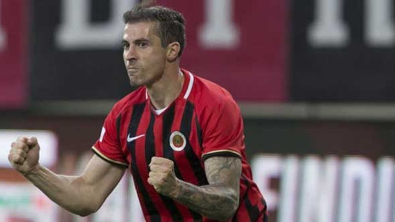 Eyüpspor, Bogdan Stancu'yu kadrosuna kattı