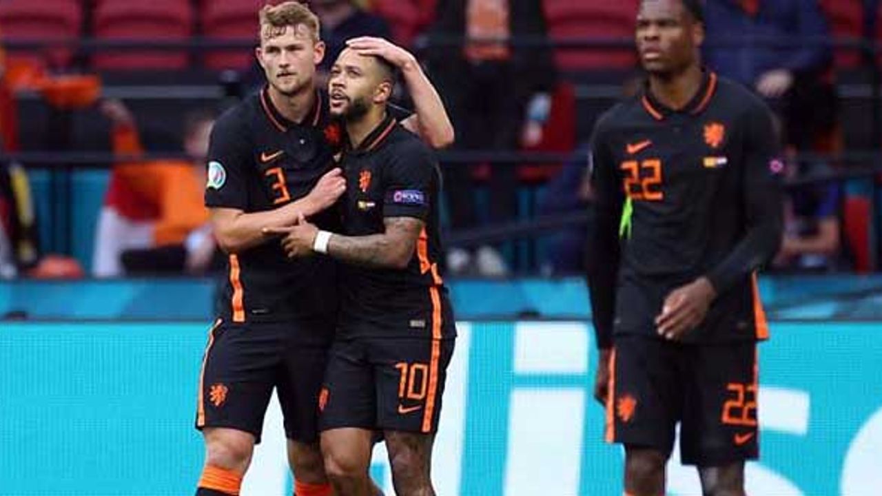 Hollanda Euro 2020'de son maçını da rahat geçti ve son 16 turuna yükseldi