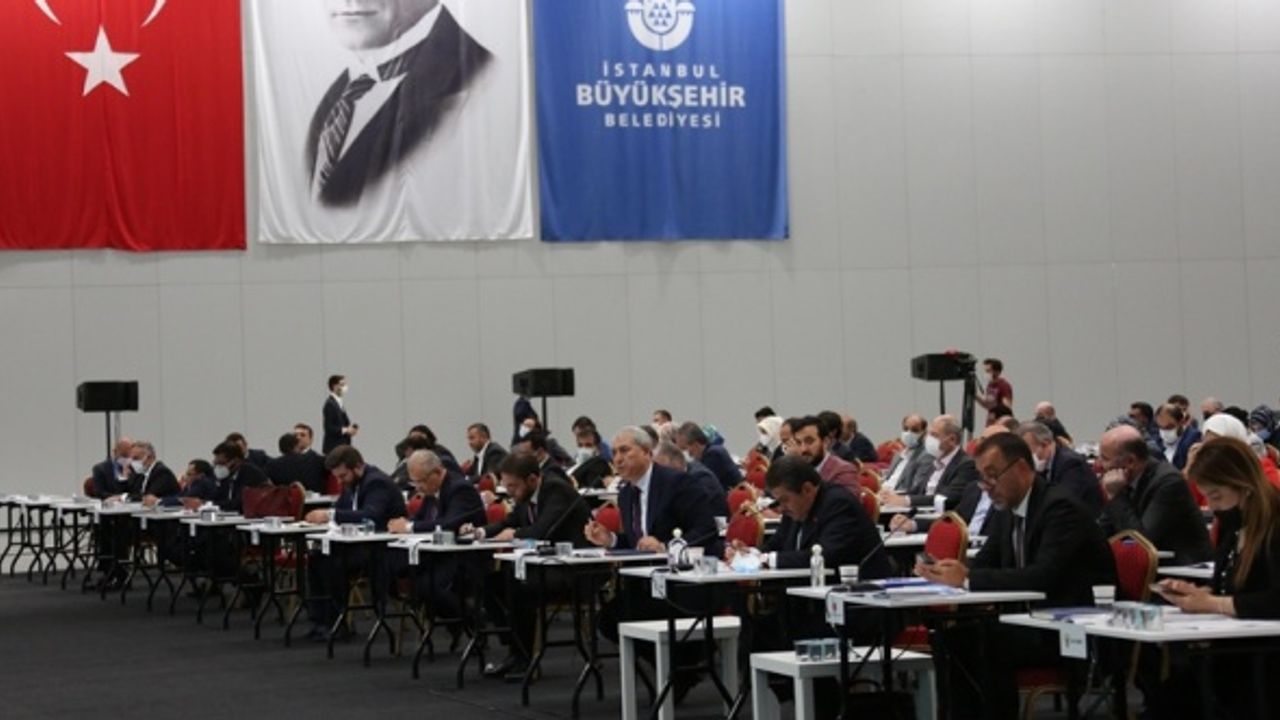İBB Meclisi su zammı teklifini reddetti