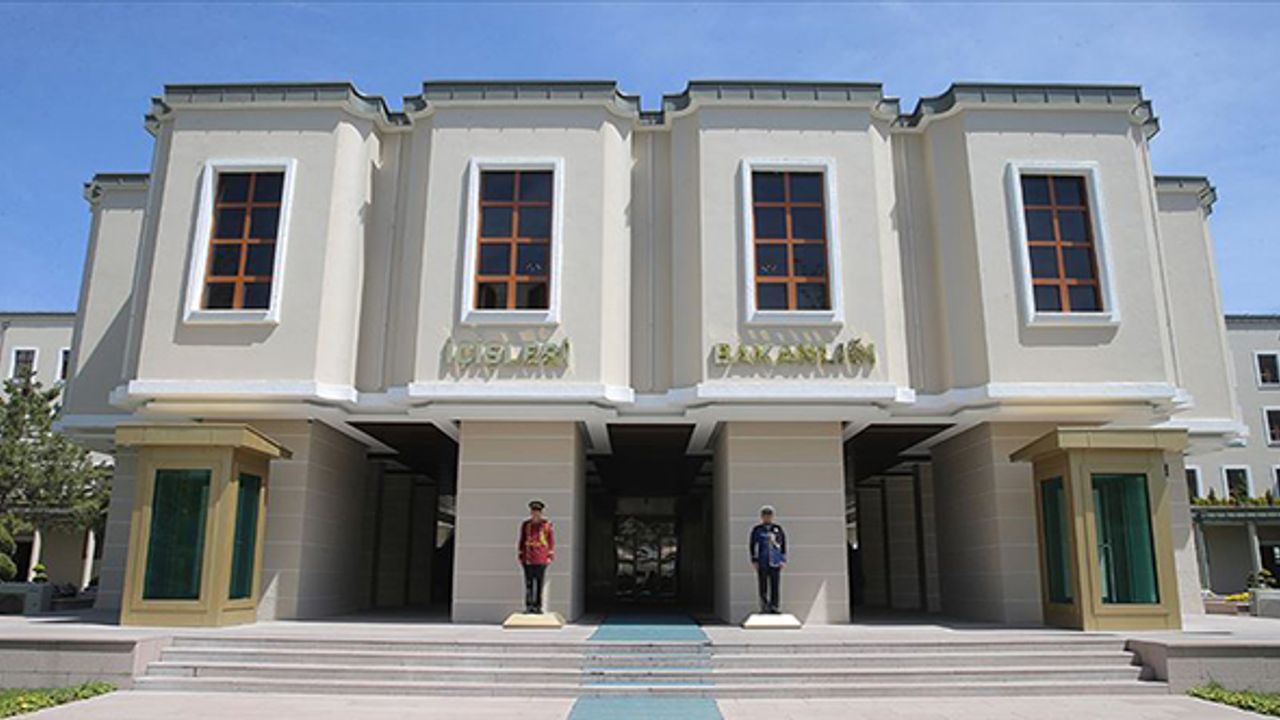 İçişleri Bakanlığı: 6 ülkeden gelen uçuşlar durduruldu