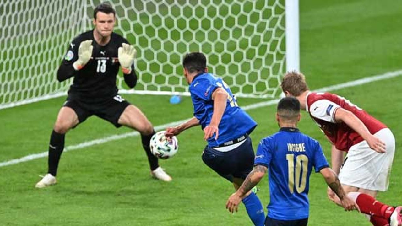 İtalya uzatmalarda çeyrek final biletini kaptı