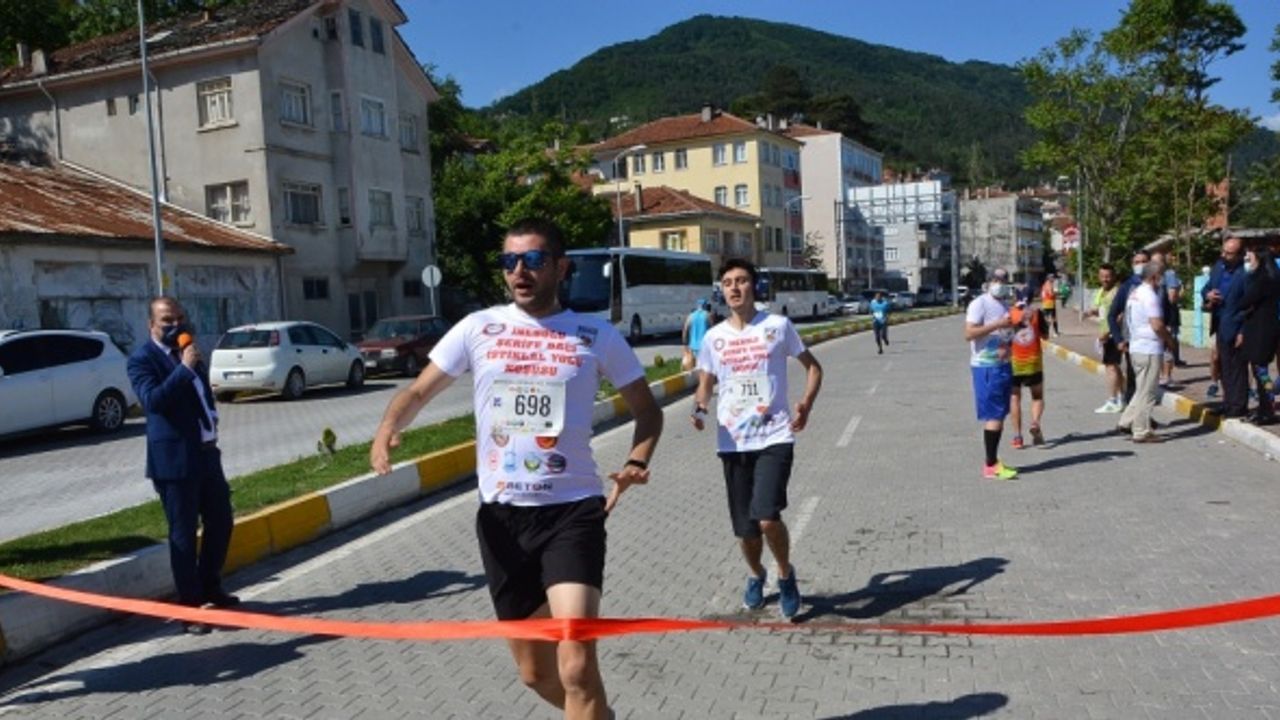 Kastamonu'da 2. Şerife Bacı İstiklal Yol Koşusu yapıldı