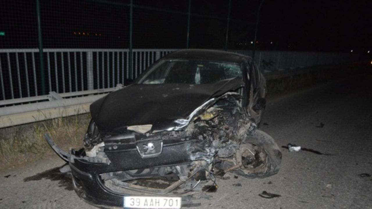 Kırklareli'nde iki otomobil çarpıştı: 1 ölü, 1 yaralı