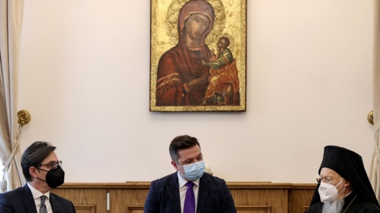 Kuzey Makedonya Cumhurbaşkanı Pendarovski'den Fener Rum Patriği Bartholomeos'a ziyaret