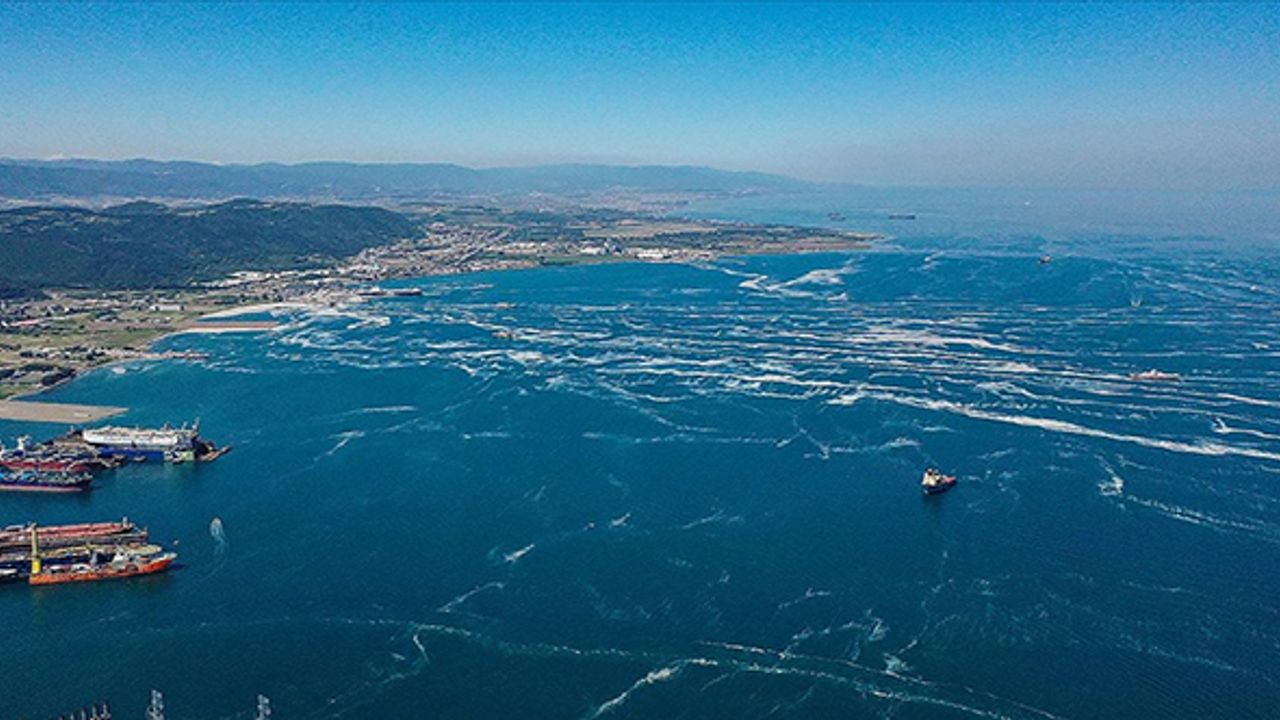 Marmara'dan iki günde 392 metreküp müsilaj toplandı