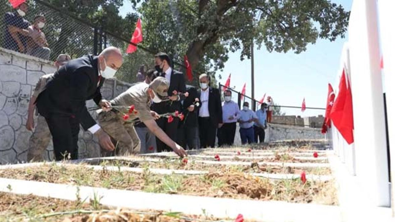 Pınarcık'ta 34 yıl önce PKK'lı teröristlerce katledilen 30 kişi anıldı