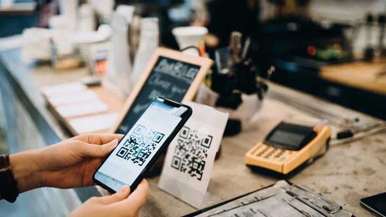 Restoranlarda QR kodlu yeni uygulama eylülde başlıyor