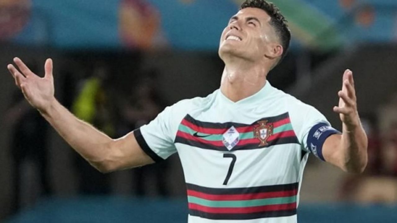Ronaldo'lu Portekiz kupa dışında kaldı! Belçika çeyrek finalde...