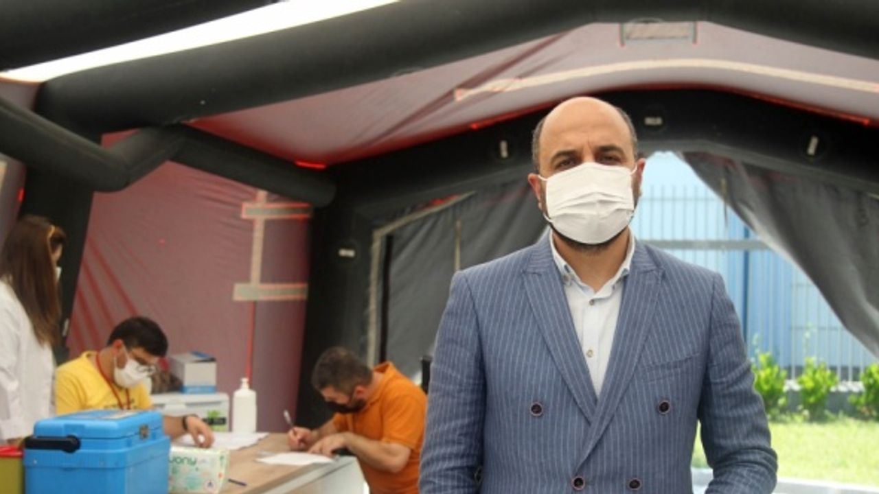 Samsun'da mobil ekipler park, bahçe ve fabrikalarda randevusuz aşı yapıyor