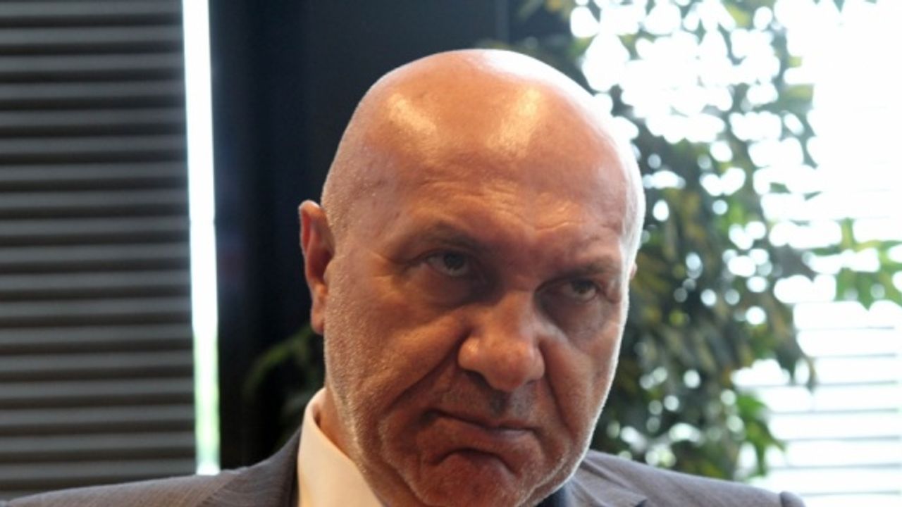 Samsunspor Kulübü Başkanı Yıldırım: Başımızı döndürecek bir teklif gelmezse, kalecimizle yola devam edeceğiz