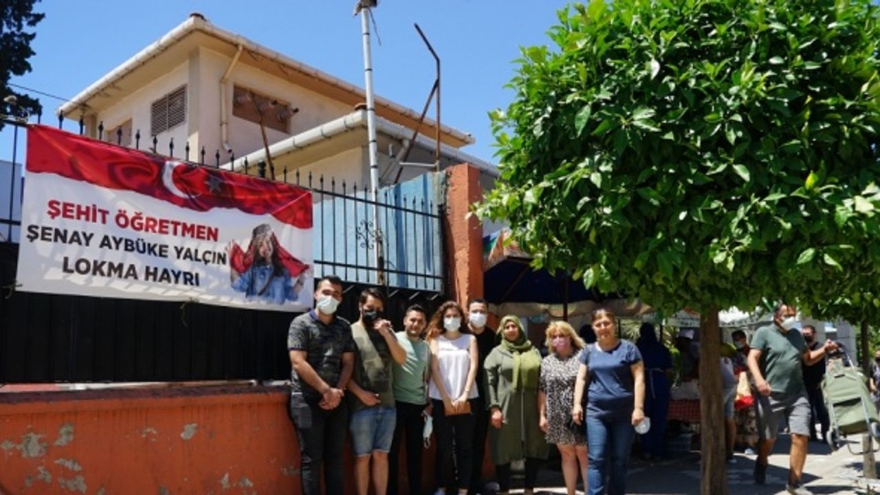 Şehit öğretmen Şenay Aybüke Yalçın mezun olduğu lisede anıldı