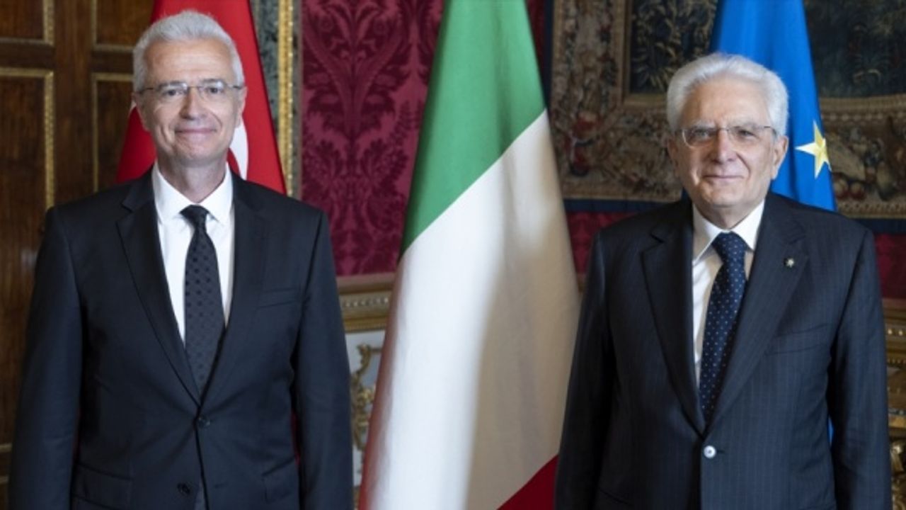 Türkiye'nin Roma Büyükelçisi Gücük, İtalya Cumhurbaşkanı Mattarella'ya güven mektubunu sundu
