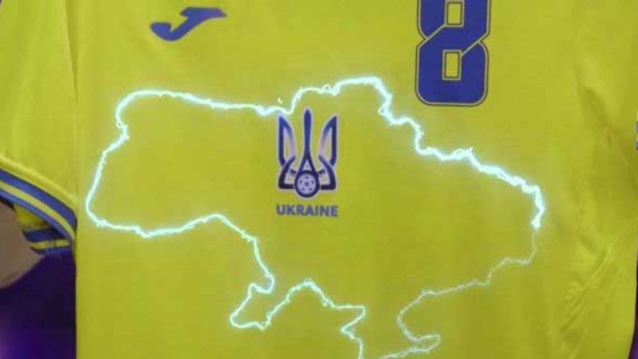 Ukrayna'nın 'Kırım' detaylı forması Rusya'yı kızdırdı