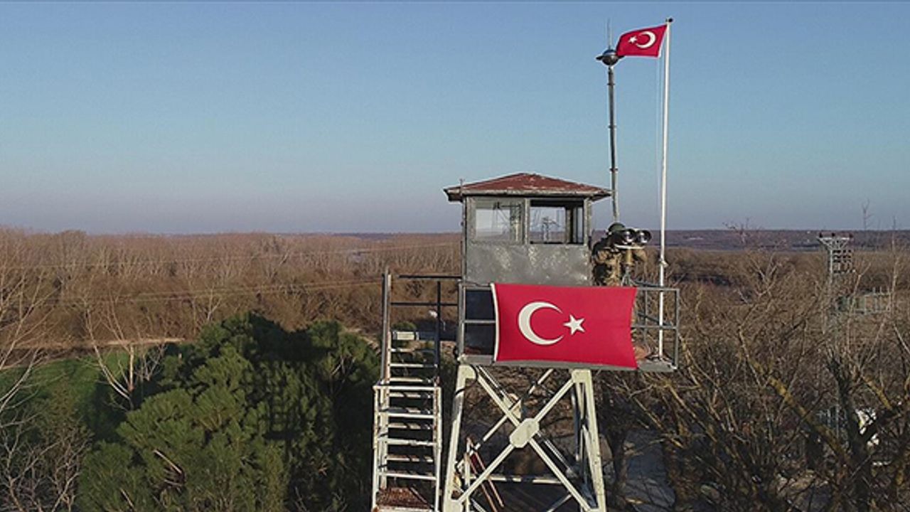 Yasa dışı yollarla Yunanistan'a geçmeye çalışan 5 FETÖ mensubu yakalandı