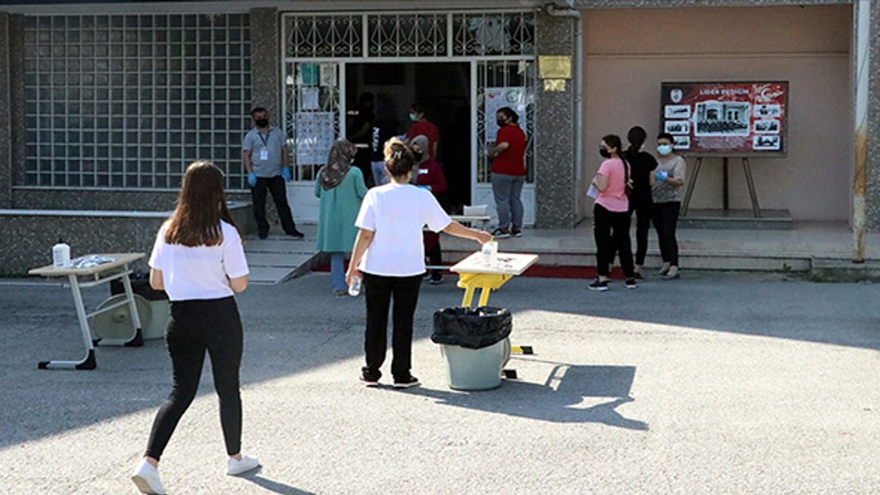 YKS'nin ikinci oturumu Alan Yeterlilik Testleri başladı