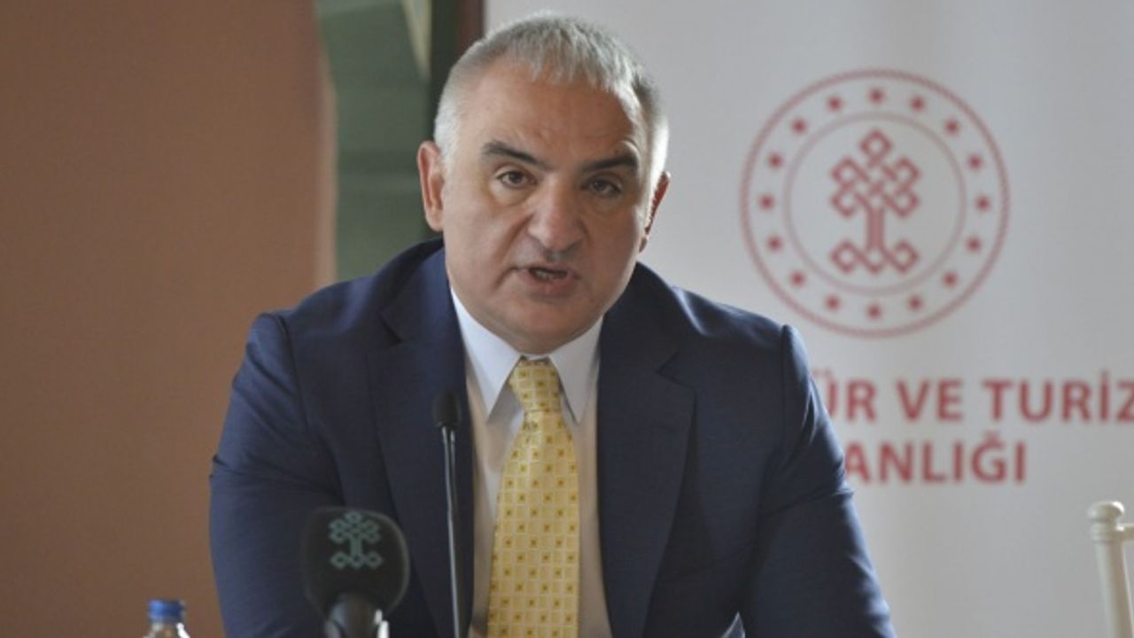 Bakan Ersoy'dan turizm hareketliliğine ilişkin önemli açıklama!