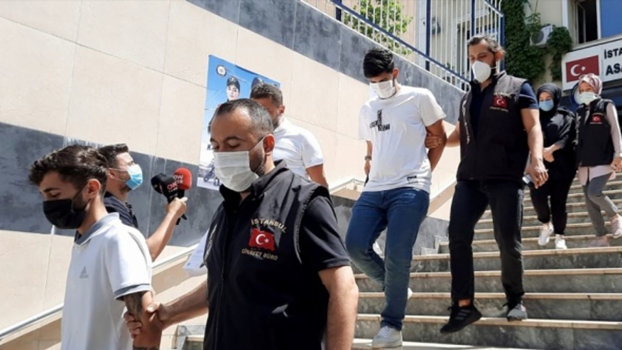 Büyükçekmece'de 2 kişinin öldürülmesine ilişkin gözaltına alınan 4 zanlı tutuklandı