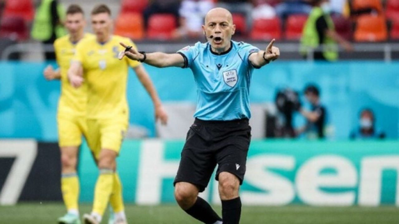 Cüneyt Çakır ve ekibi, EURO 2020 için Londra'da