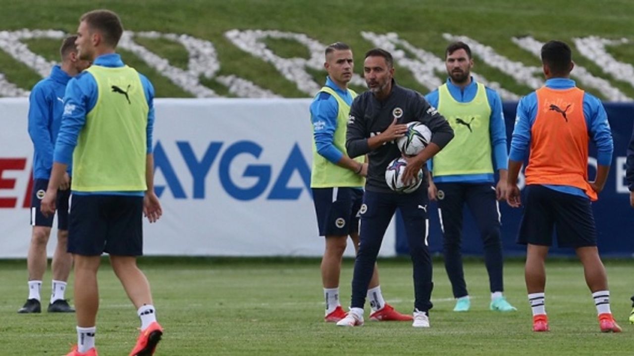 Fenerbahçe, Vİtor Pereira yönetiminde ilk antrenmanına çıktı!