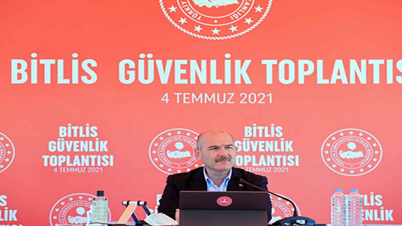 İçişleri Bakanı Süleyman Soylu, Bitlis'te güvenlik toplantısına katıldı
