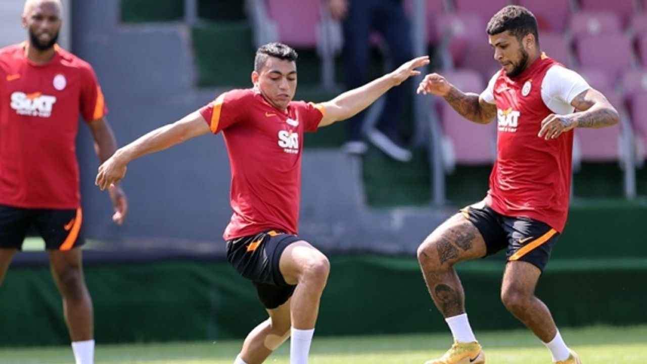 Yunanistan'da Galatasaray'a şok 'PCR Testi' muamelesi!