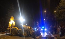 Antalya'da ata çarpan otomobilin sürücüsü yaralandı
