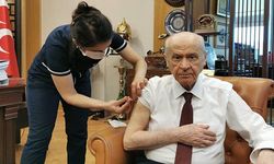 Bahçeli corona virüs aşısı oldu