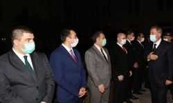 Bakan Akar ve Orgeneral Güler, Türkiye'nin Bağdat Büyükelçiliği'ni ziyaret etti