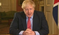 Johnson'dan uçakta gözaltına alınan Belaruslu gazetecinin serbest bırakılması çağrısı