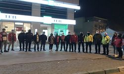 Bursa'da Kızılay'dan kısıtlamada görevli polislere sıcak çorba desteği