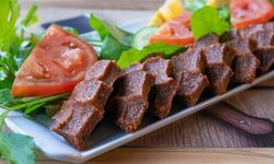 Çiğ köfte nasıl yapılır? Etli ve etsiz çiğköfte tarifi