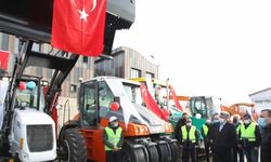 Van Büyükşehir Belediyesi araç filosunu yeni araçlar eklendi