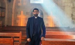 “İyi bir Müslümandım” dedi, nasıl papaz olduğunu anlattı!