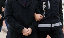 FETÖ'nün TSK yapılanmasına yönelik İzmir merkezli operasyonda tutuklu sayısı 65'e yükseldi