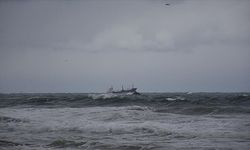 Karadeniz'de Rus bandıralı kuru yük gemisi battı