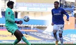 Milli futbolcumuz Cenk Tosun'un 357 günlük gol hasreti sona erdi