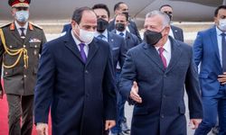 Sisi ve Kral Abdullah bir araya geldi