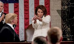 Pelosi'den "Trump görevden alınmazsa azil sürecine başlıyoruz" mesajı