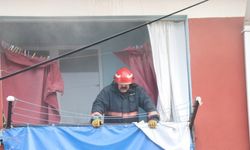 Sakarya'da bir binanın garajında çıkan yangın söndürüldü
