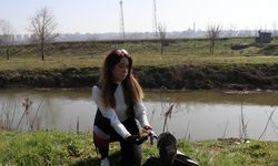 Doğaseverler Tunca Nehri kenarı ve Sarayiçi'nde taşkının getirdiği çöpleri topladı